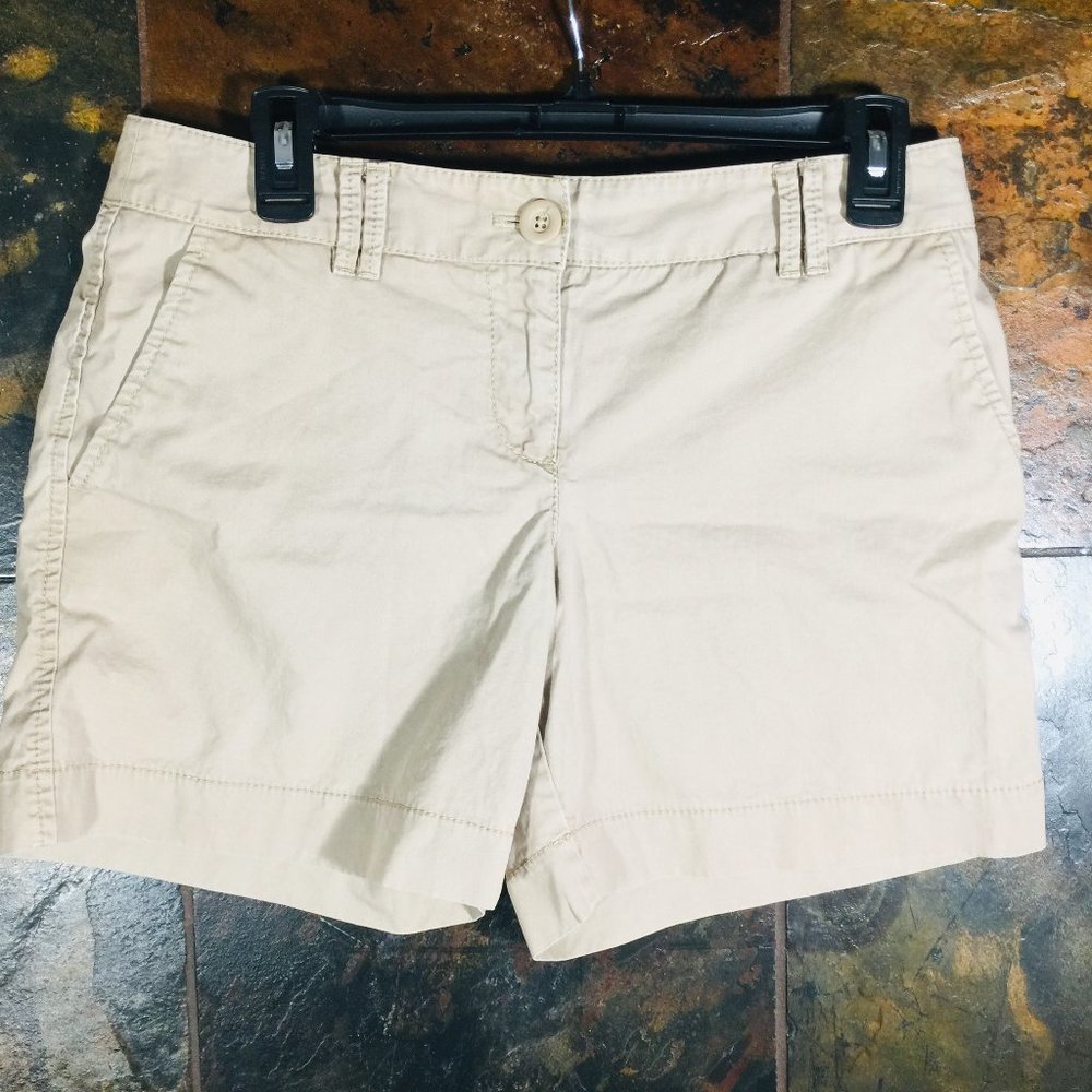 Ann Taylor Loft Khaki shorts